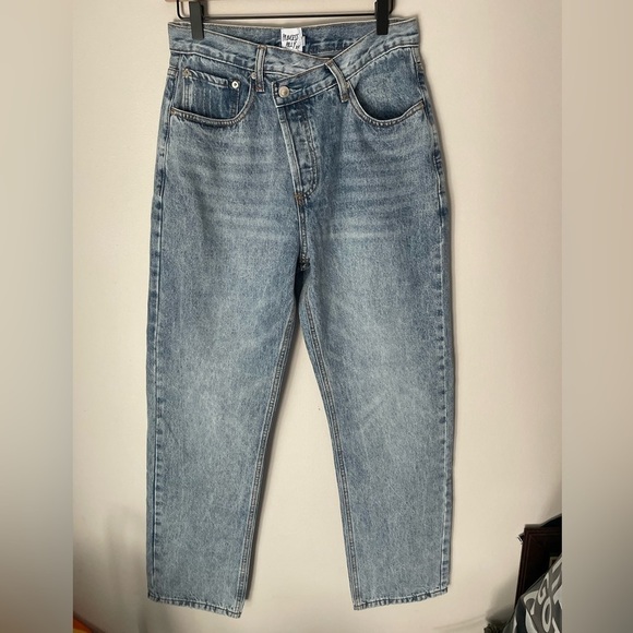Princess Polly Asymmetric Waist Button Fly Straight Leg Jeans Size 6 - Picture 1 of 11